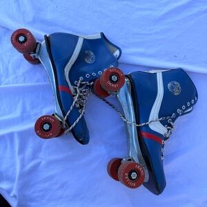 Vintage Roller Derby Quad Skates Blue Red Women’s 8 Made in USA rare classics